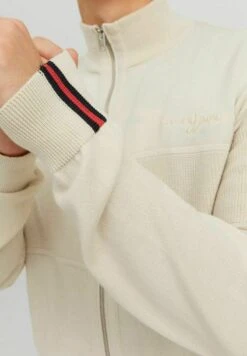 Jack & Jones Strickjacke - Moonbeam -Herrenbekleidung 0a0ba0868a7442b9943ff4dc336e8f05