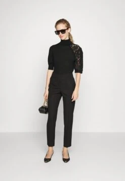 Gucci WEB GG RECTANGULAR FLAT-TOP ACETATE SUNGLASSES - Sonnenbrille - Black/grey -Herrenbekleidung 0ea49cfca6414bce9df22f0e7891e0b6