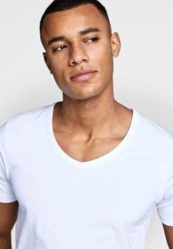 Jack & Jones T-Shirt Basic - White/white/white -Herrenbekleidung 0f3f34e0b0224511a8c1d4fca6bb831c