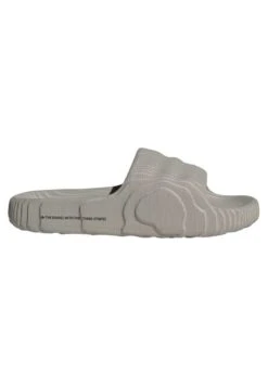Adidas Originals ADILETTE UNISEX - Badesandale - Light Brown/light Brown/core Black -Herrenbekleidung 1b467e54586f4167a127442391ce8844