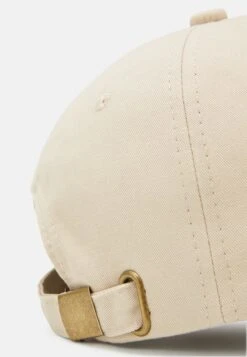 Pier One UNISEX - Cap - Beige 11 Pier One UNISEX - Cap - Beige -Herrenbekleidung 1f6977b0fcac479fbcfd893e242cbb91