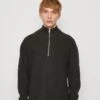 Abercrombie & Fitch HALF ZIP SWEATER - Strickpullover - Green -Herrenbekleidung 22d9dc8792584cf0b615dc766c7185c4