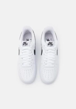 Nike Sportswear AIR FORCE 1 '07 - Sneaker Low - White/black 11 Nike Sportswear AIR FORCE 1 '07 - Sneaker Low - White/black -Herrenbekleidung 3285acbf61f24daca3ce6a4084d30ccc
