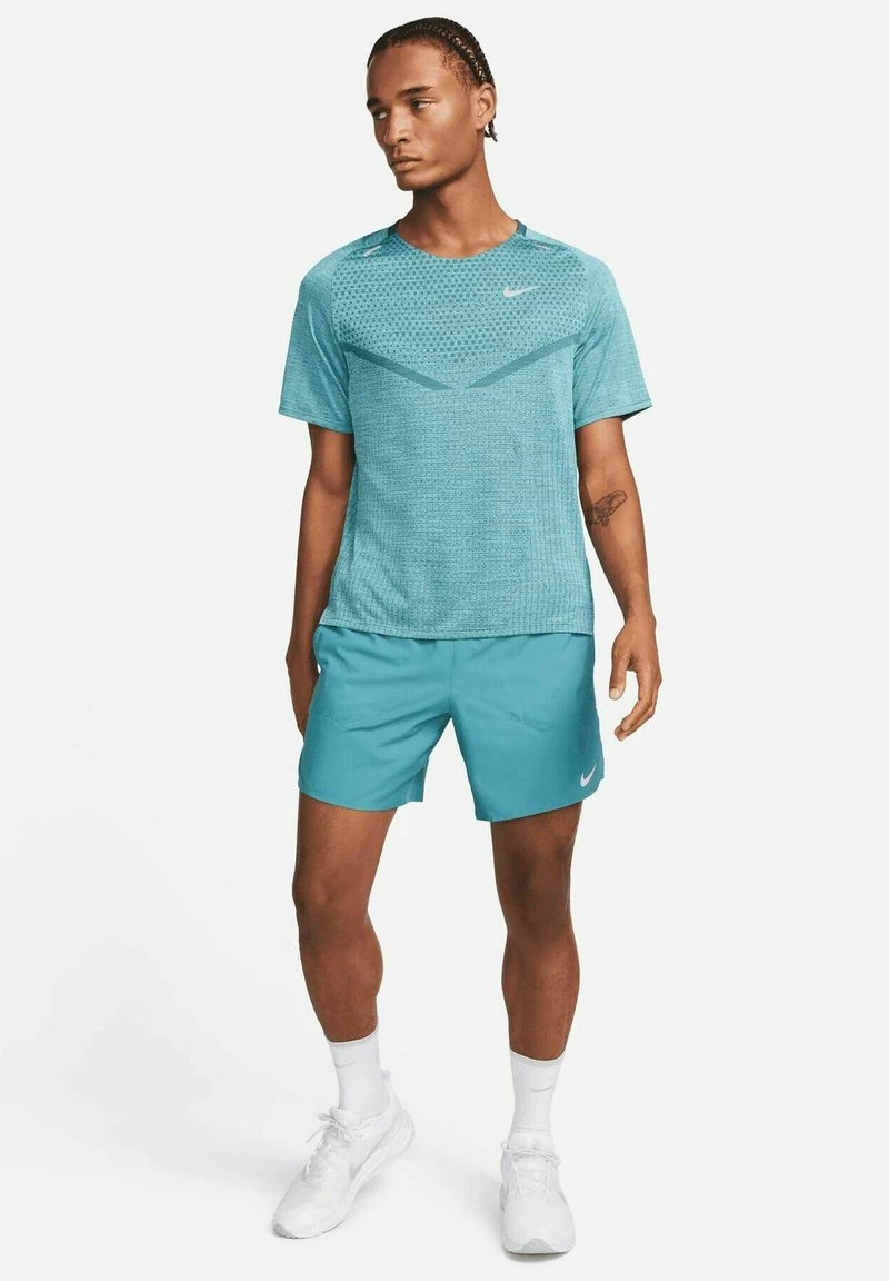 Nike Performance M NK DF STRIDE 2IN1 7IN - Kurze Sporthose - Blau 4 Nike Performance M NK DF STRIDE 2IN1 7IN - Kurze Sporthose - Blau – Bild 2