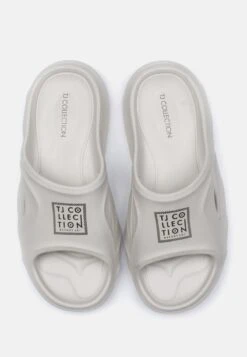 SLIP-ON - Badesandale - Grey -Herrenbekleidung 3e4e64b631394965b393e35cc0ee8fd7