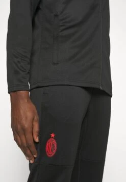 Puma AC MILAN TRAINING TRACK SUIT SET - Trainingsanzug - Black/asphalt 12 Puma AC MILAN TRAINING TRACK SUIT SET - Trainingsanzug - Black/asphalt -Herrenbekleidung 42b2f6616cce43d0b9ae012e68bae5fe