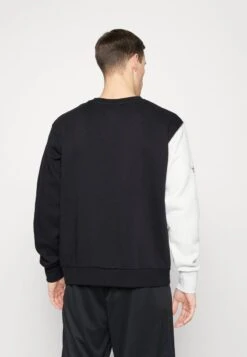 Nike Performance NBA CHICAGO BULLS COURTSIDE CREW - Vereinsmannschaften - Black 10 Nike Performance NBA CHICAGO BULLS COURTSIDE CREW - Vereinsmannschaften - Black -Herrenbekleidung 6181045865904a0c9372482d3a1282b9