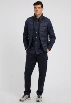 Bestseller -Herrenbekleidung 6307e424cf2442c8a96ae64439c44c2c