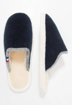 Herrenbekleidung -Herrenbekleidung 63d9d9bc64eb4fa5bc62212600597991