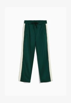 BERSHKA WIDE-LEG WITH INTERLOCK SIDE STRIPES - Jogginghose - Dark Green 11 BERSHKA WIDE-LEG WITH INTERLOCK SIDE STRIPES - Jogginghose - Dark Green -Herrenbekleidung 6562452d56f44c13872d69a2956120d8