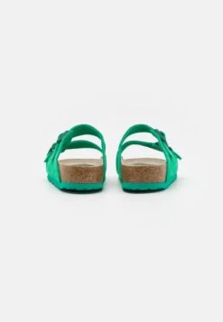 Birkenstock ARIZONA SOFT FOOTBED UNISEX - Hausschuh - Bold Green -Herrenbekleidung 6787eee962b1447aa297ad46816825c8