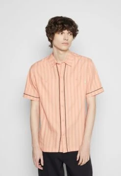 HUF SOHO - Hemd - Rose -Herrenbekleidung 72be5ed000734ee180a002733d12c419