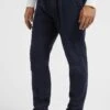 Guess Chino - Blau -Herrenbekleidung 74f9e0e4967f4fbab636b1f27c6c6dec