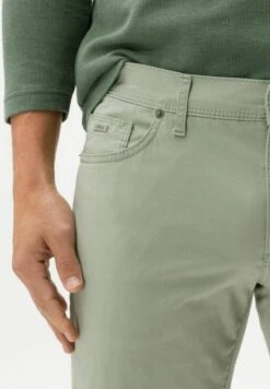BRAX STYLE CADIZ - Stoffhose - Matcha -Herrenbekleidung 79bc9522ea6040bf99d844afb1174dd1