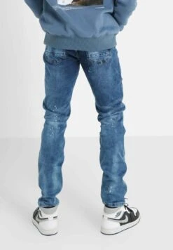 SIXTH JUNE HOLED - Jeans Relaxed Fit - Blue -Herrenbekleidung 7dd7b16e2b3c4a9a94e1bfee4684642e