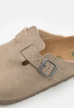Birkenstock BOSTON REGULAR FIT - Hausschuh - Desert Dust Gray Taupe 13 Birkenstock BOSTON REGULAR FIT - Hausschuh - Desert Dust Gray Taupe -Herrenbekleidung 81550d54c57f41329fae9b277dc1ee69