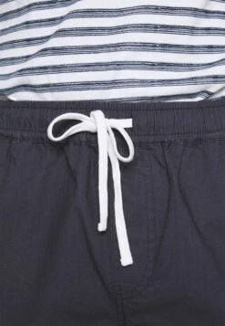 COTTON ON EASY TEXTURE - Shorts - Navy -Herrenbekleidung 830a8ab38c4c4a06b3d405879bffec9f