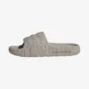 Adidas Originals ADILETTE UNISEX - Badesandale - Light Brown/light Brown/core Black -Herrenbekleidung 87851834f7ec411c999a3bbf1d9b0604