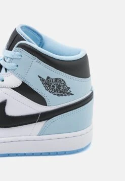 AIR JORDAN 1 MID SE - Sneaker High - White/ice Blue/black 13 AIR JORDAN 1 MID SE - Sneaker High - White/ice Blue/black -Herrenbekleidung 8787d310a7e94259b7bda04ac9e2d7f6