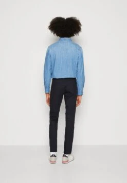 Only & Sons ONSLOOM LIFE SLIM PANT - Jeans Slim Fit - Dark Navy -Herrenbekleidung 8b14c9ca33674aacbe417a79ad6b21f0