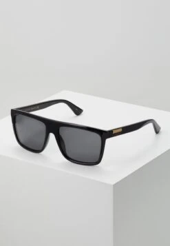 Gucci WEB GG RECTANGULAR FLAT-TOP ACETATE SUNGLASSES - Sonnenbrille - Black/grey -Herrenbekleidung 93fb2113cdd14afd92fd3c651b2ed4f2 1