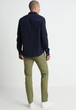 Pier One Hemd - Dark Blue 10 Pier One Hemd - Dark Blue -Herrenbekleidung 94f0b92db0714e3ba35b1fc927698922