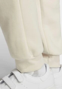 Adidas Originals TREFOIL ESSENTIALS - Jogginghose - White -Herrenbekleidung 995c5e9e0d894b5a832a6471a796cdde