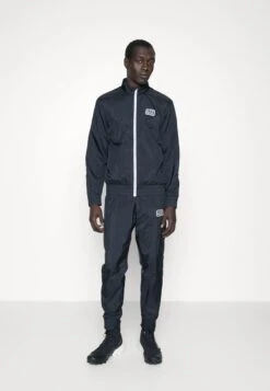 EA7 Emporio Armani TRACKSUIT SET - Trainingsanzug - Black