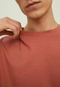 JACK&JONES Premium SPRING - T-Shirt Basic - Cedar Wood -Herrenbekleidung 9ea4df6033d04f3099c618403cf5a12f