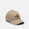 Calvin Klein Jeans MONOGRAM UNISEX - Cap - Truffle -Herrenbekleidung a048cf9532d741149d9fd8aef902b641