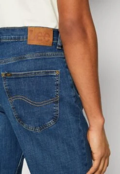 Lee BROOKLYN - Jeans Straight Leg - Mid Worn Kahuna -Herrenbekleidung a3341a8eea344674854d1fbb43dbafde