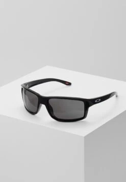 Oakley GIBSTON - Sonnenbrille - Black -Herrenbekleidung a3e993c8cba6405299e0a233f5ff19d0 1
