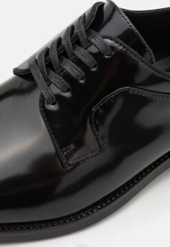 Aldo DERRECK - Schnürer - Open Black 13 Aldo DERRECK - Schnürer - Open Black -Herrenbekleidung ac31b2dba3b3458eb0c3c882a0c2c457