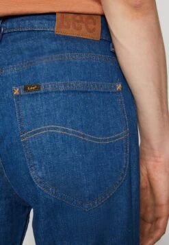 Lee BOOTCUT - Jeans Bootcut - Rinse -Herrenbekleidung b12bd6e4998c4f8195da44c47b671c91