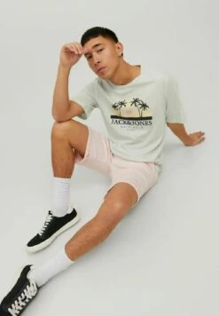 Jack & Jones FADED - Jogginghose - Tender Touch 13 Jack & Jones FADED - Jogginghose - Tender Touch -Herrenbekleidung b6d8e85d26b8472fbb86e054d341ce07