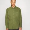 SUNSET POCKET STANDARD - Hemd - Sunset/loden Green -Herrenbekleidung b7800197afbe4f21a8cb30c3d1020aae