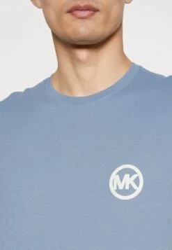 Michael Kors BLOCK LOGO TEE - T-Shirt Print - Blue -Herrenbekleidung b81cc29834f74d41b13375bfcf34c976