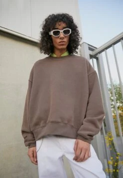 LUXE 600GSM JARVIS CHOC GARMENT DYE UNISEX - Sweatjacke - Choc