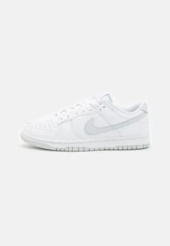 Nike Sportswear DUNK LOW RETRO - Sneaker Low - White/pure Platinum