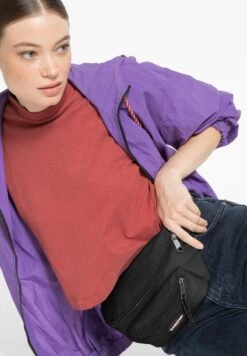 Eastpak DOGGY - Gürteltasche - Black -Herrenbekleidung cacd0012e4b04c888487da448e41bdf3