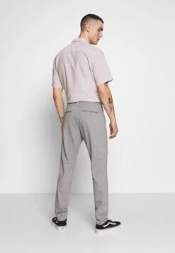 Only & Sons ONSMARK PANT STRIPE - Stoffhose - Light Grey Melange 10 Only & Sons ONSMARK PANT STRIPE - Stoffhose - Light Grey Melange -Herrenbekleidung d03a9891096d41dfa5150328d5433703