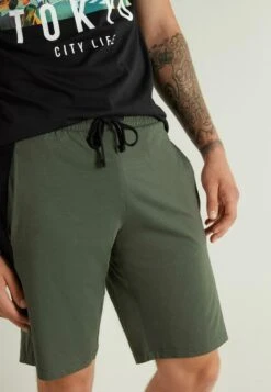 MIT SEITENDETAIL - Shorts - Schwarz - 866u - Winter Green Black 11 MIT SEITENDETAIL - Shorts - Schwarz - 866u - Winter Green Black -Herrenbekleidung d81e096604d24f1880d1124efe3eb8fe