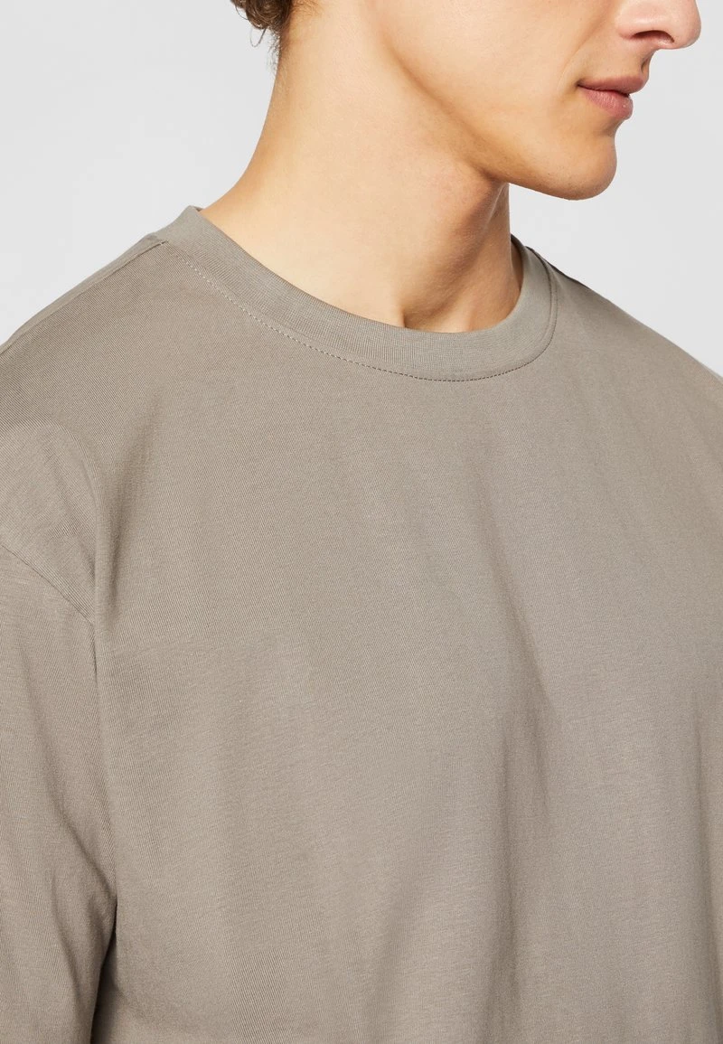 URBAN CLASSICS HEAVY - T-Shirt Basic - Asphalt 7 URBAN CLASSICS HEAVY - T-Shirt Basic - Asphalt – Bild 5