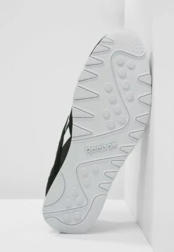 Reebok Classic CLASSIC NYLON BREATHABLE LIGHTWEIGHT SHOES - Sneaker Low - Black/white 12 Reebok Classic CLASSIC NYLON BREATHABLE LIGHTWEIGHT SHOES - Sneaker Low - Black/white -Herrenbekleidung e181efa0beec4ab2bda4ddcb4e9f4f0e