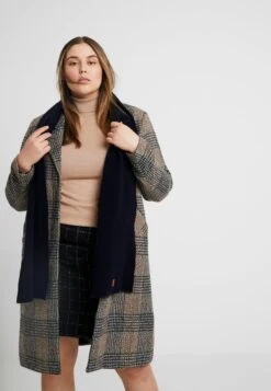 Herrenbekleidung -Herrenbekleidung edcc2f5e80594c80ba6ab7d7a17e0b8f