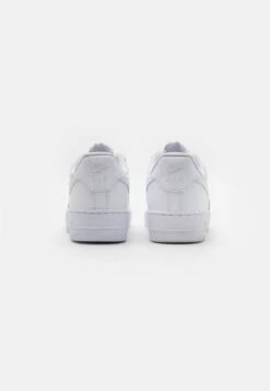 Nike Sportswear AIR FORCE 1 '07 - Sneaker Low - White 12 Nike Sportswear AIR FORCE 1 '07 - Sneaker Low - White -Herrenbekleidung f1956e1cf0714c36b0d10f5524ac8486