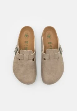 Birkenstock BOSTON REGULAR FIT - Hausschuh - Desert Dust Gray Taupe 11 Birkenstock BOSTON REGULAR FIT - Hausschuh - Desert Dust Gray Taupe -Herrenbekleidung f295e7c5e657423a91a14b1cf3bfdbf3