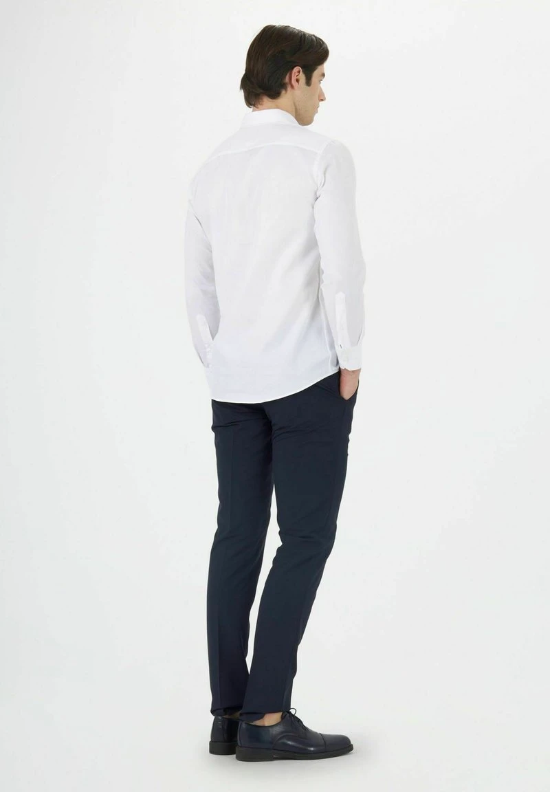 REGULAR FIT - Businesshemd - Bianco 5 REGULAR FIT - Businesshemd - Bianco – Bild 3